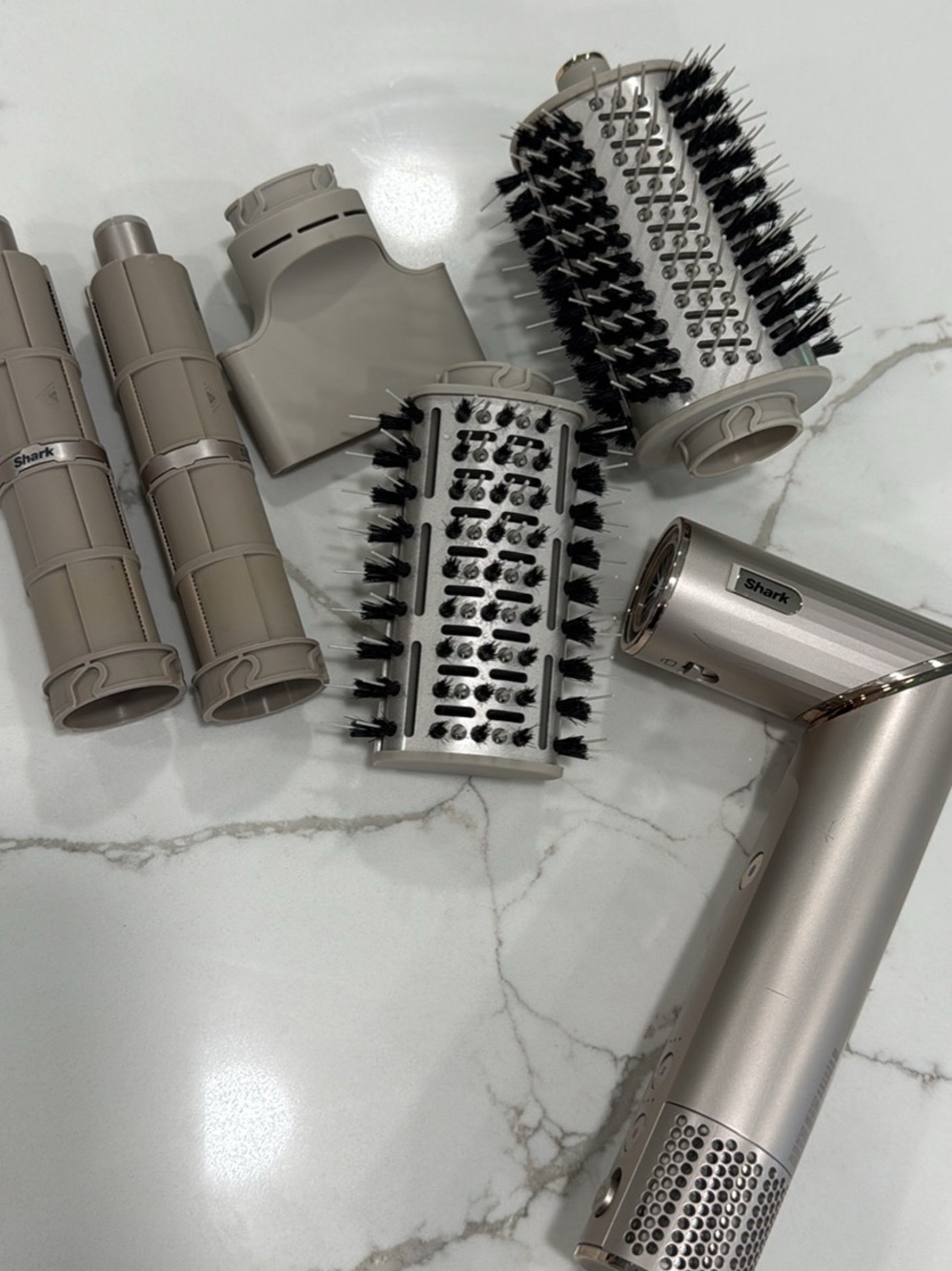 Shark Flexstyle Hair Styler & blow dryer with Attachments
